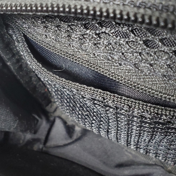 Mickey Mouse Camera Bag Zip Close Pockets Attachable Strap Black Canvas Disney - Picture 5 of 12